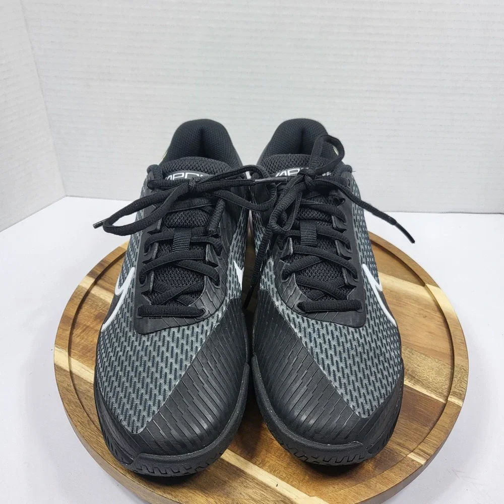 Nike Women's Court Air Zoom Vapor Pro 2 Tennis Shoes Black White DR6192 Size 8.5